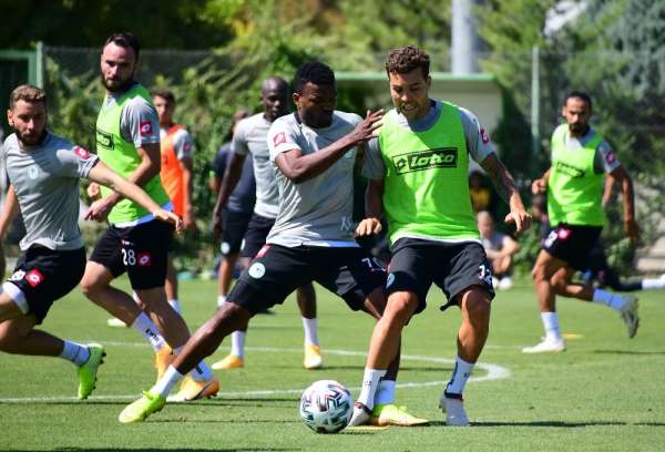 Konyaspor yeni sezon hazırlıklarına devam ediyor 