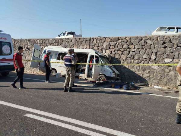 Şanlıurfa'daki minibüs kazasında ölü ve yaralıların isimleri belli oldu
