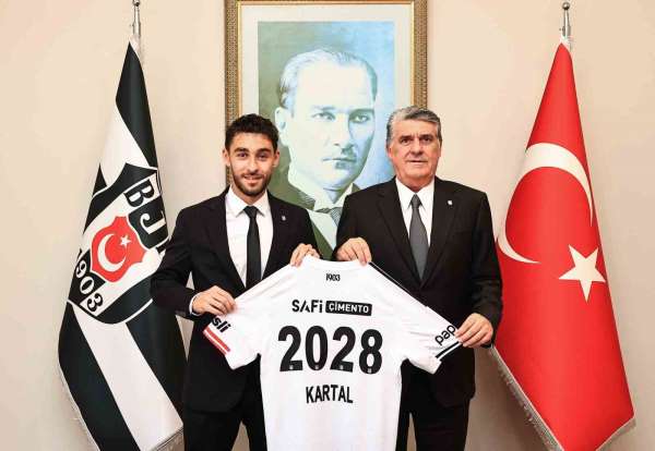 Beşiktaş, Kartal Kayra Yılmaz'ın sözleşmesini uzattı