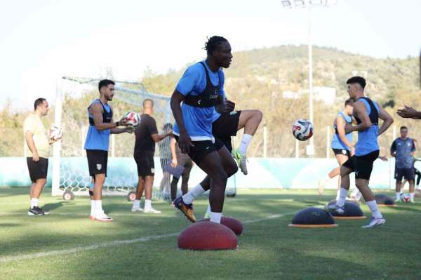 Burhan Eşer: 'İyi bir ivme yakaladık, taraftarımıza galibiyet armağan etmek istiyoruz'