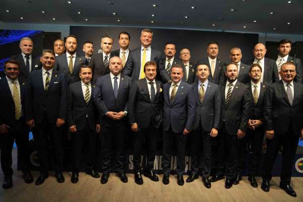 Sadettin Saran: 'Fenerbahçe'nin değişime ihtiyacı olduğunu görüyoruz'