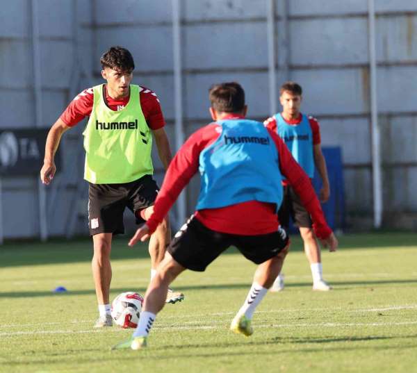 Sivasspor'da Sarıyer hazırlıkları devam ediyor