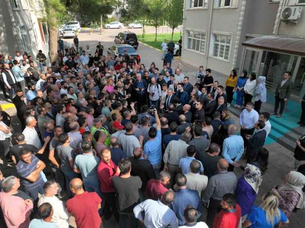 Mardin'de belediye personelinin en düşük maaşı 20 bin lira olarak belirlendi