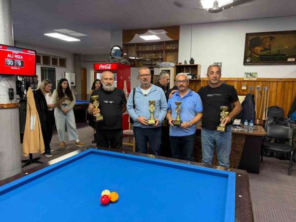 Aydın'da bilardoculardan 'Vefa' turnuvası