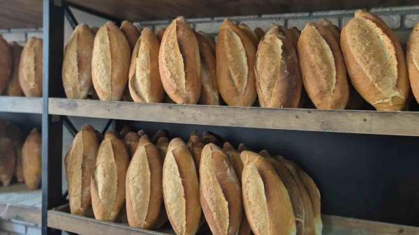 Samsun'da ekmek 15 TL oldu