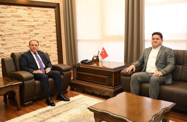 Bolvadin'de üniversite öğrencilerinin ulaşım konusu masaya yatırıldı