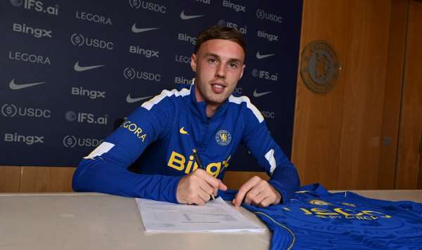 Chelsea, Cole Palmer'ın sözleşmesini 2036 yılına kadar uzattı