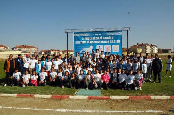 Akşehir'de 2. Zekai Baloğlu Atletizm Yarışması'na yoğun ilgi 