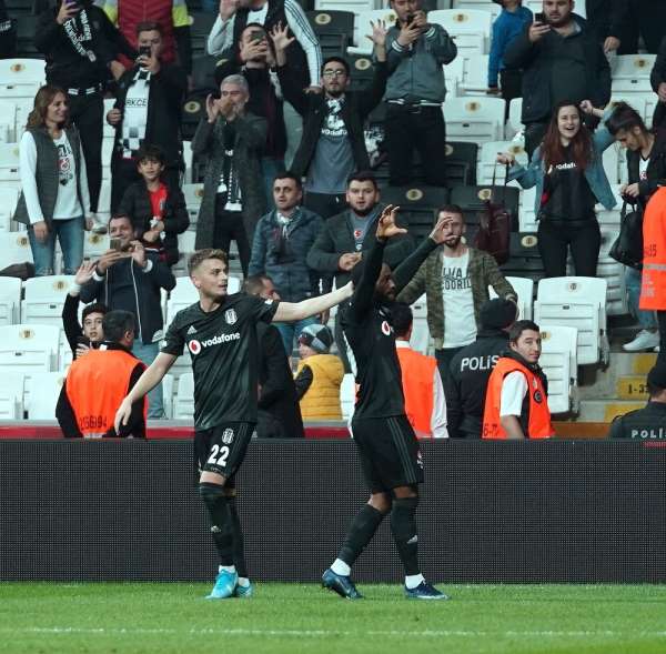 Beşiktaş evinde tam 1 yıldır kaybetmiyor
