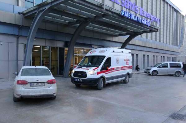 Tabahcayla deneme atışı yaparken kazara kendini vurdu