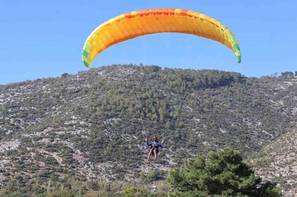 Türkiye Yamaç Paraşütü Hedef Şampiyonası Finalleri Anamur'da tamamlandı