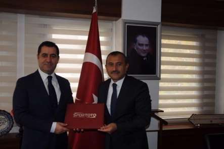 Tunceli'ye 6 yeni spor sahası