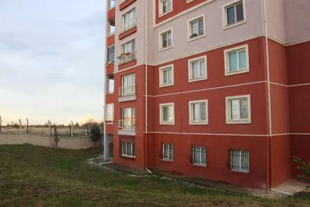3 yaşındaki çocuk 5. kattan düştü