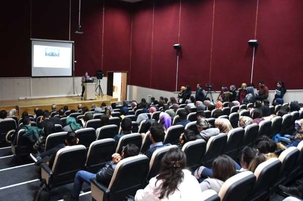 Adıyaman Üniversitesinde 'Kadın ve erkek beyni' konferansı