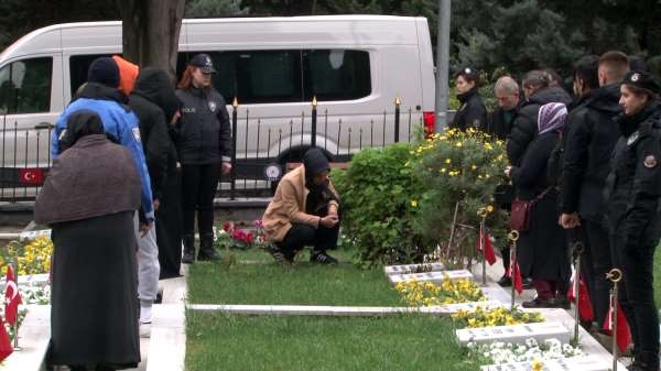 Beşiktaş'taki terör saldırısının şehitleri Edirnekapı'da anıldı