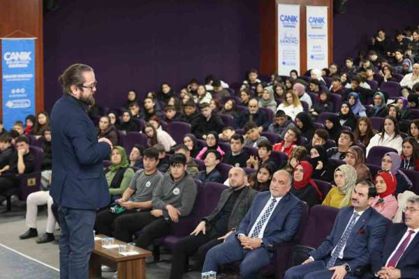 Başkan Sandıkçı: 'Siber Vatan'ın ne demek olduğunu anlamalıyız'