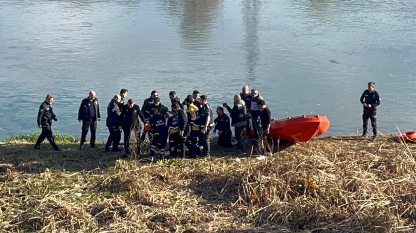 Samsun'da Yeşilırmak'a atlayan şahsı itfaiye kurtardı