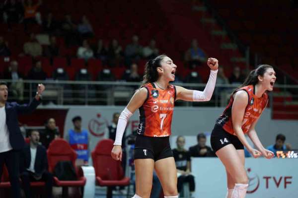 Eczacıbaşı Dynavit, CEV Şampiyonlar Ligi'nde çeyrek finalde