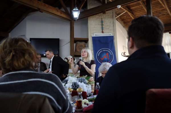 Rektör Prof. Dr. Özkan: 'Öğrencilerimizi sadece üniversitenin bir parçası olarak değil, bu kurumun nefesi, ene