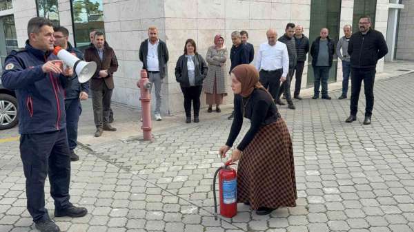Samsun Adliyesi'nde yangın söndürme tatbikatı