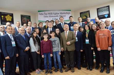 Bakan Selçuk, Fatsa'da temaslarda bulundu