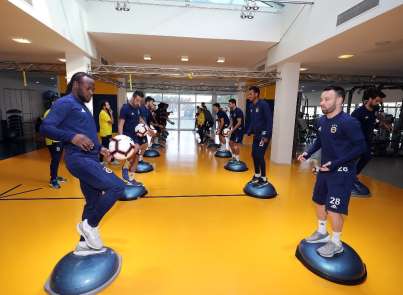 Fenerbahçe'de Zenit maçı hazırlıkları sürüyor