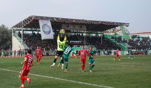 Salihli'de kazanan çıkmadı, puanlar paylaşıldı 