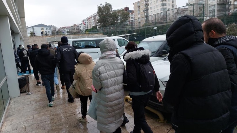 Samsun'da'Sibergöz-21' operasyonunda gözaltına alınan 66 kişiden 28'i adliyeye sevk edildi
