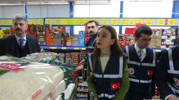 Balıkesir'de Ramazan ayı öncesi marketlerde fiyat ve etiket denetimi