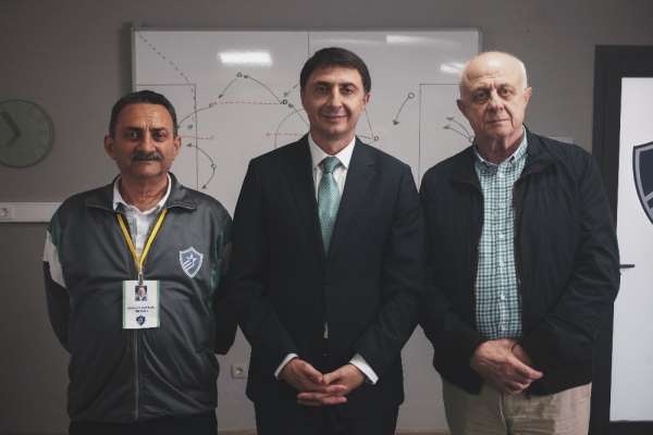 Çim sahaların yıldızı Şota reklam yıldızı oldu 