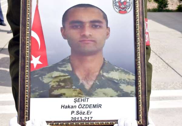 Şehit asker törenle memleketine uğurlandı