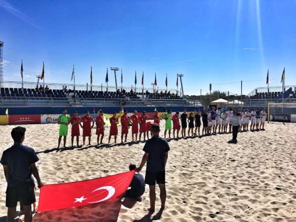 Plaj Futbolu Milli Takımı, Çekya'yı 5-1 yendi