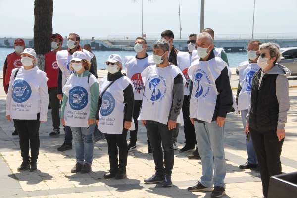 Sinop'ta 1 Mayıs maske ve mesafeyle kutlandı