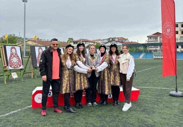 Geleneksel Türk Okçuluk Turnuvası'nda Türkiye Şampiyonu Manisa oldu