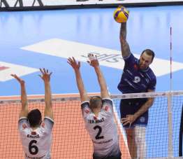 Georg Grozer, Arkas Spor'a veda etti