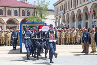 Van'da şehit güvenlik korucusu için tören düzenlendi
