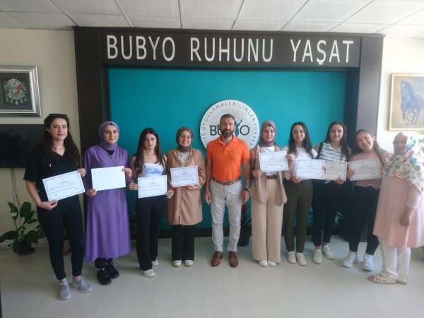 Burhaniye'de üniversiteli gençler işaret dilini öğrendi - Balıkesir haber