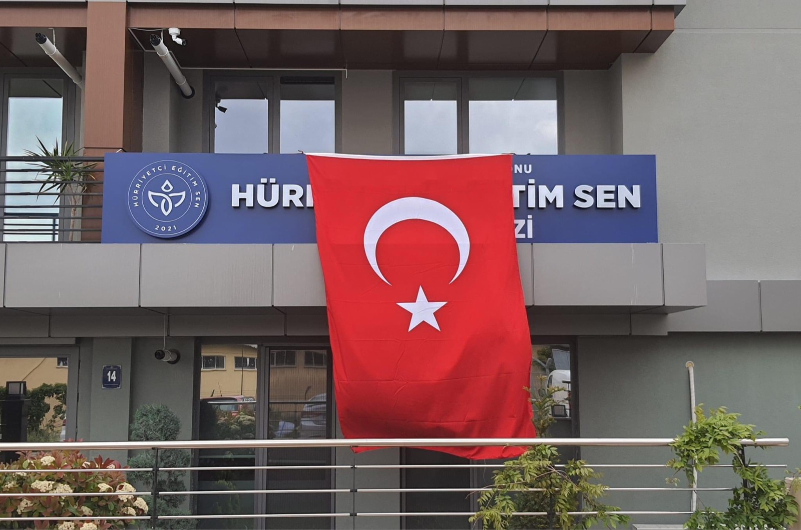 Levent Kuruoğlu: Hürriyetçi Eğitim Sen Mücadelemiz Devam Edecek