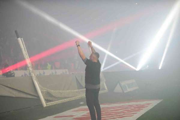 Samsunspor'dan coşkulu Avrupa kutlaması