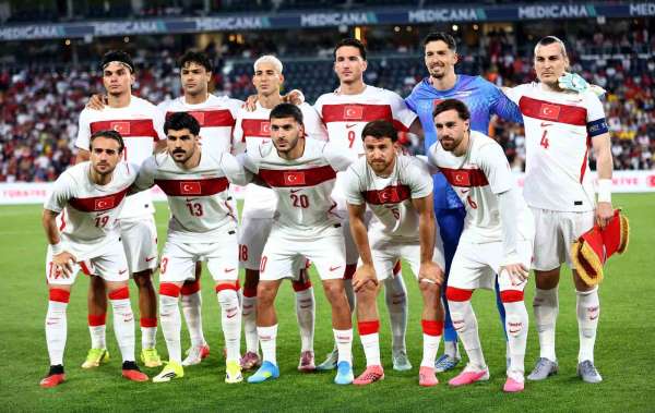 A Milli Futbol Takımı'nda 9 değişiklik