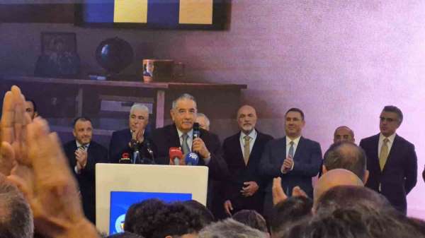 Aziz Yıldırım: 'Yeniden en büyük Fenerbahçe dönemi ufukta'