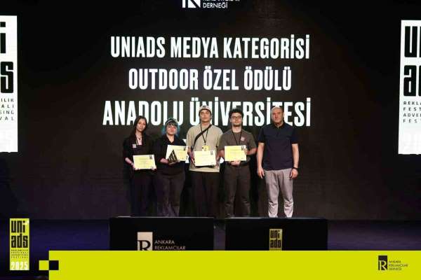 Anadolu Üniversitesi öğrencilerine 'UNIADS 2025'ten ödül