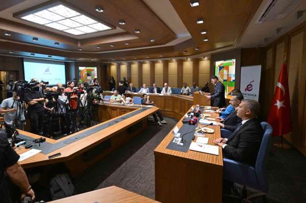 Anadolu Üniversitesi ev sahipliğinde 'Eskişehir Sempozyumu' tanıtım toplantısı gerçekleştirildi