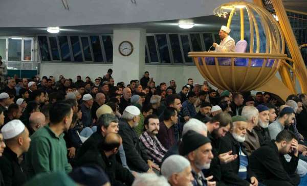 Erzincan'da kuraklık, doğal afetler ve şehitler için dualar edildi