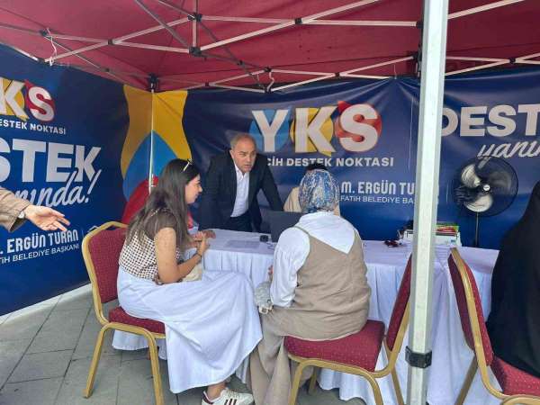 Fatih Belediyesi'nden üniversite adaylarına tercih desteği