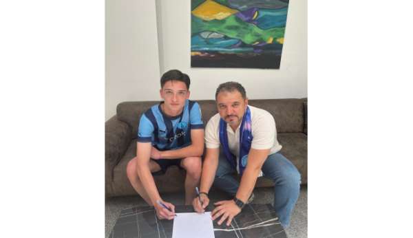 Kütahyaspor iki genç futbolcuyu kadrosuna kattı