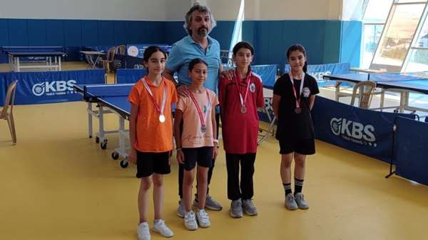 Karaman'da 30 Ağustos Zafer Bayramı Masa Tenisi Turnuvası