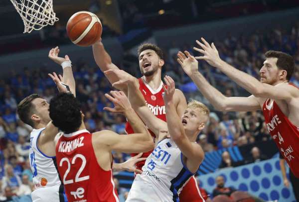 12 Dev Adam, Avrupa Şampiyonası'nda 4'te 4 yaptı