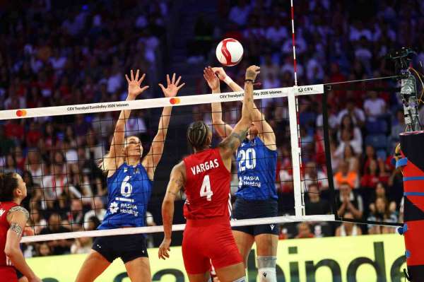 Milliler, CEV Avrupa Şampiyonası'nda çeyrek finale yükseldi