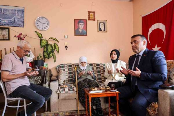 Vali Sözer, Şehit Ekrem Pehlivan'ın ailesini ziyaret etti